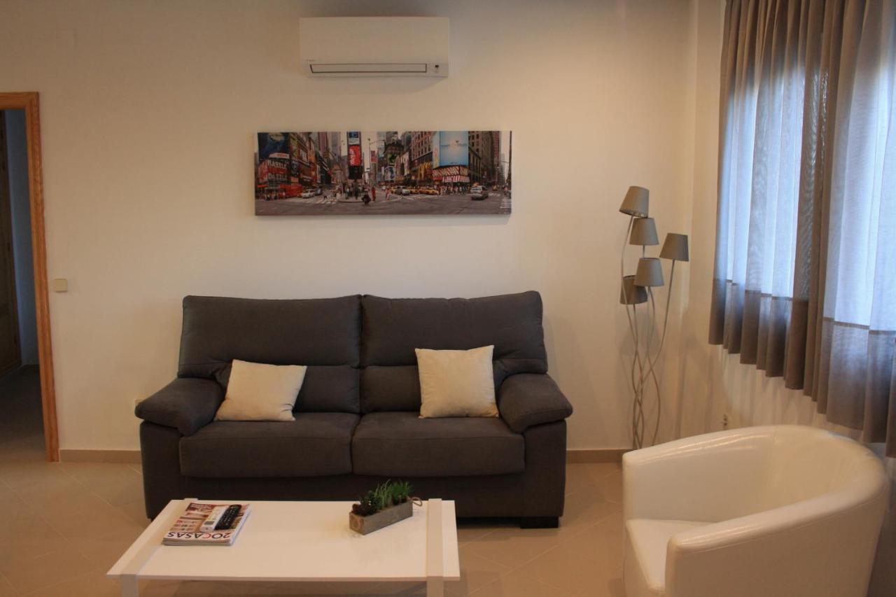 Ar Apartamentos Soto Real Oda fotoğraf