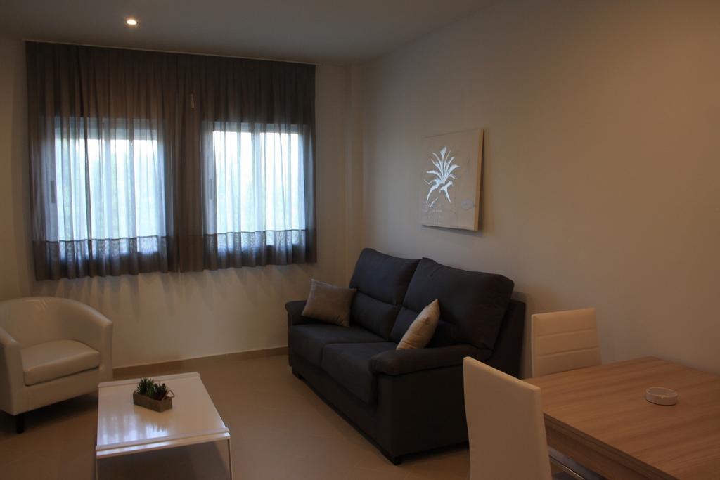Ar Apartamentos Soto Real Oda fotoğraf