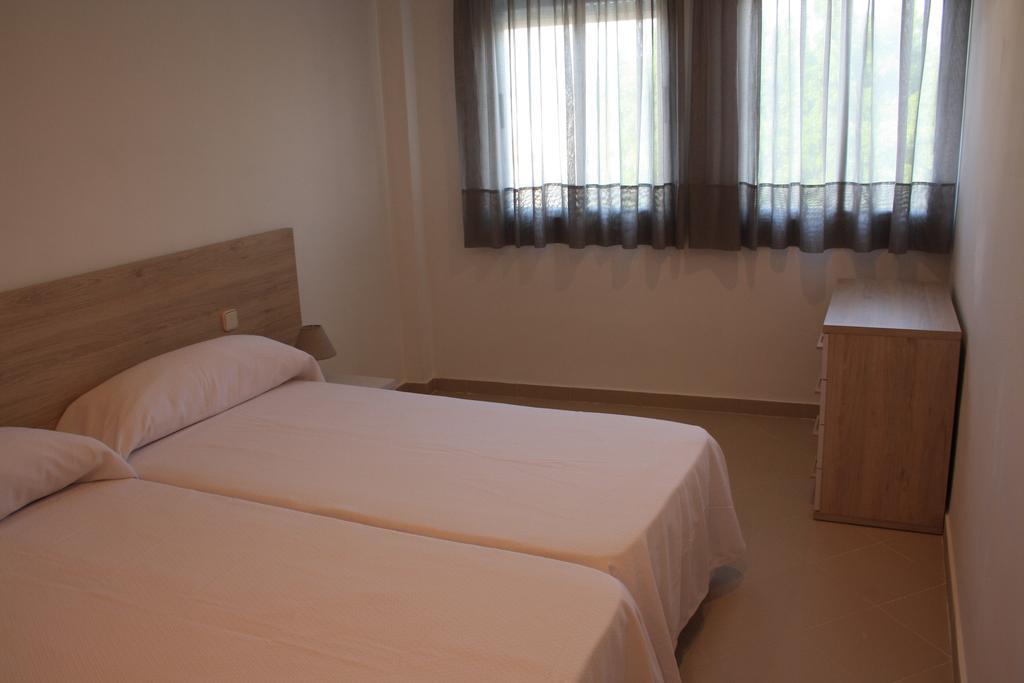 Ar Apartamentos Soto Real Oda fotoğraf